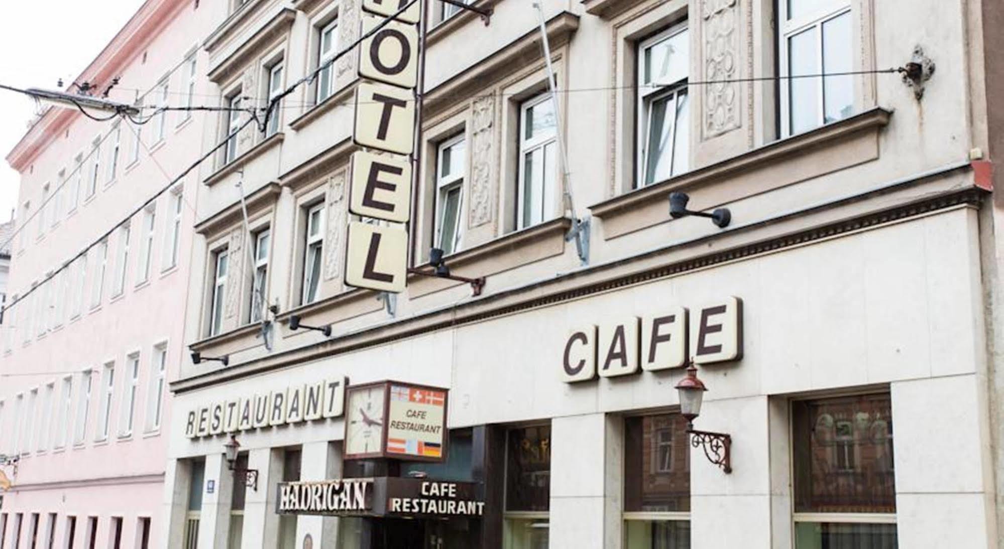 Hotel Hadrigan Viena Exterior foto